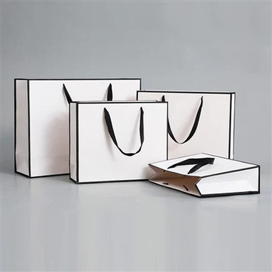 Egendefinerte papirposer med logo